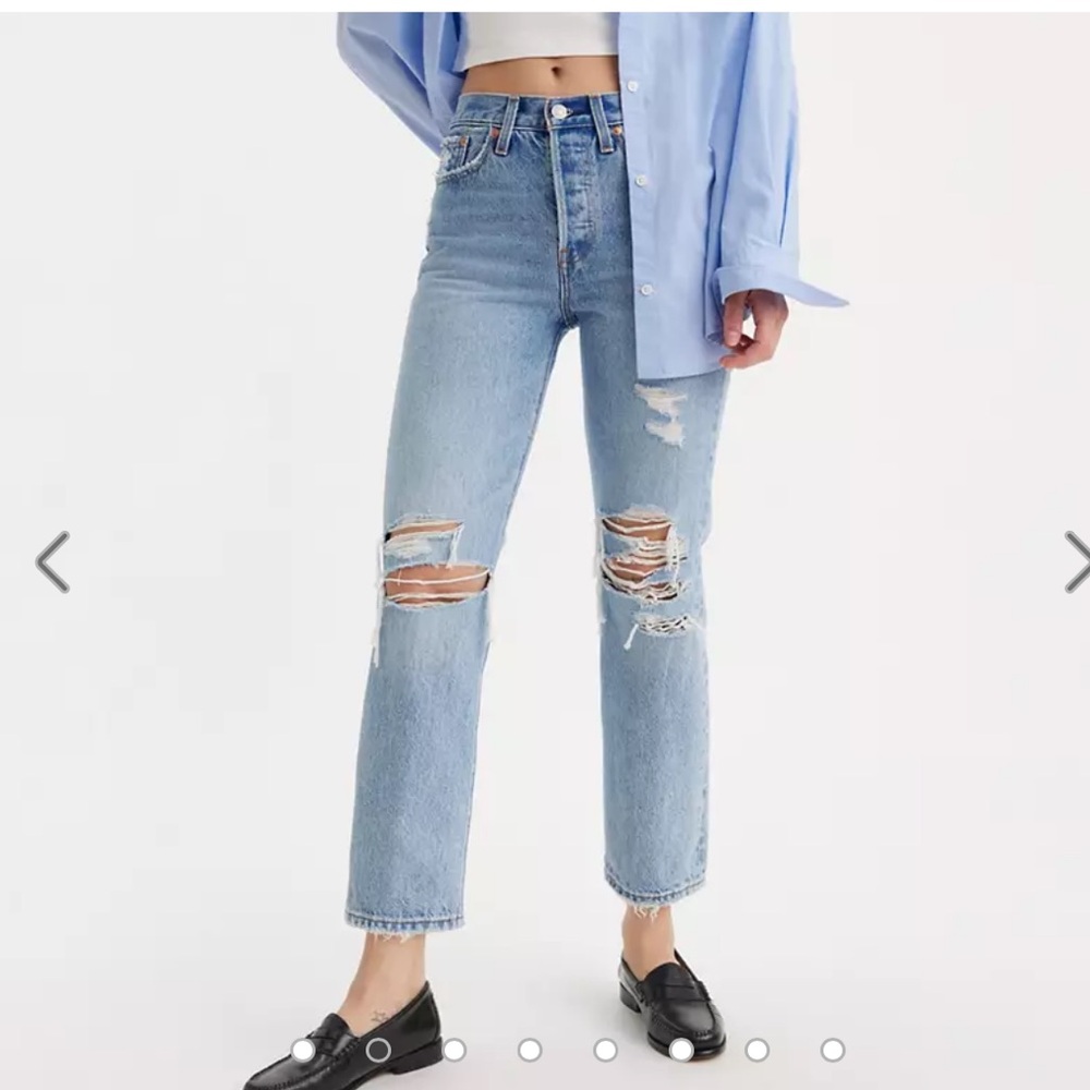 EUC Levi’s Wedgie Straight